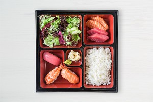 bento-sushi-sashimi-300x200