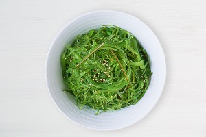 salad-seaweed-300x200